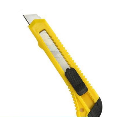 Estilete Profissional Multiuso Com Trava Lâmina 18mm
