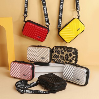 forever young V bolsa feminina transversal crossbody passeio pequena Blogueira promoção