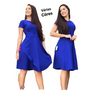 Vestido midi godê rodado moda evangélica canelado