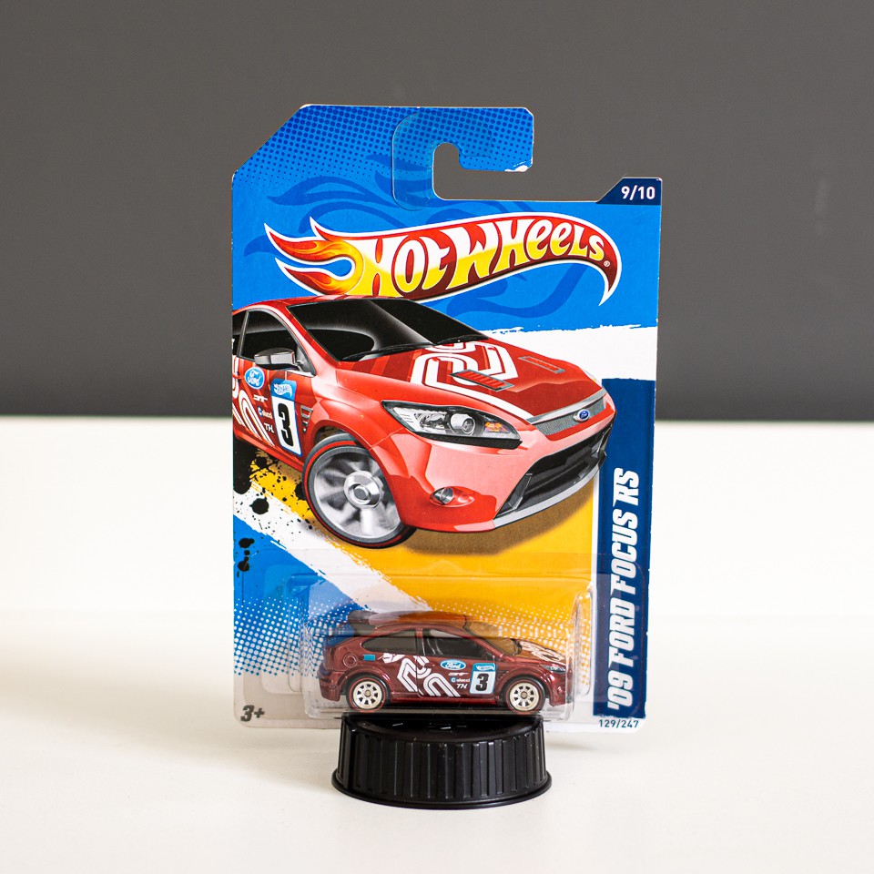 Hot Wheels Hot Wheels 2012 ´09 Ford Focus RS Super Treasure Hunt mit Real Riders rot 