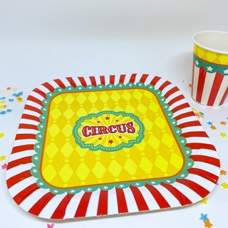 Festa Tema Circo - Descartáveis para festa Circo como Bandeirola, prato, copo, guardanapo e forminha para doces pétala | Produtos a pronta entrega