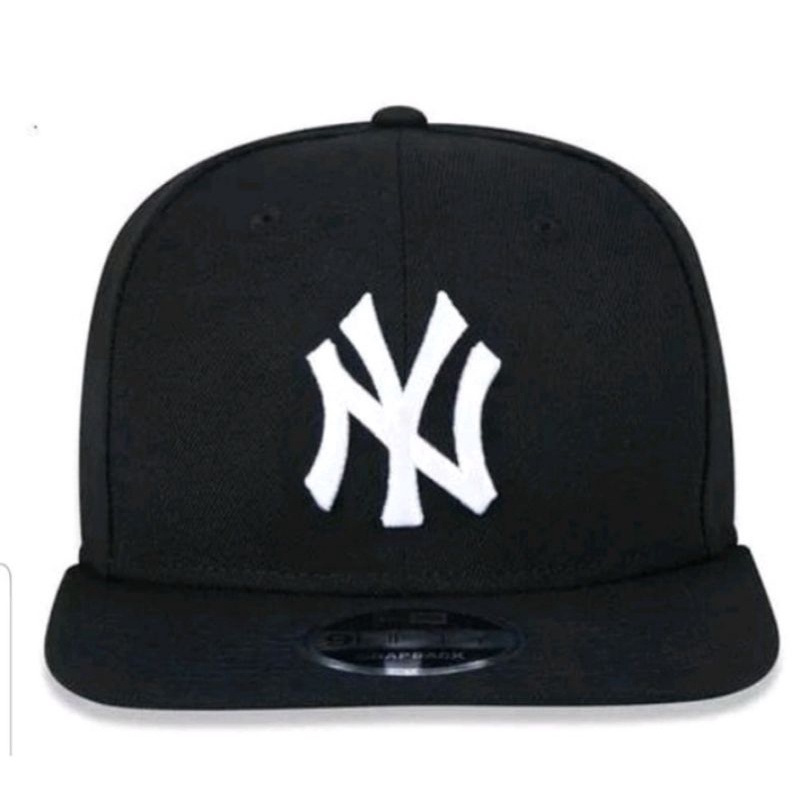 Boné New York Fechado Aba Reta Snaplack truck Oferta