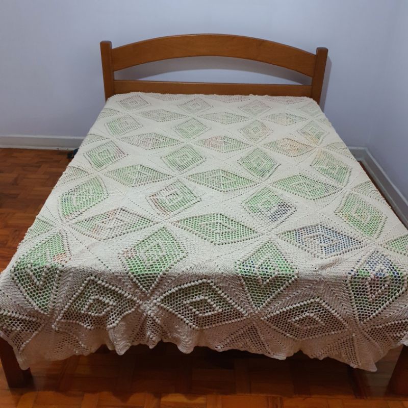 Colcha casal de barbante crochê artesanall