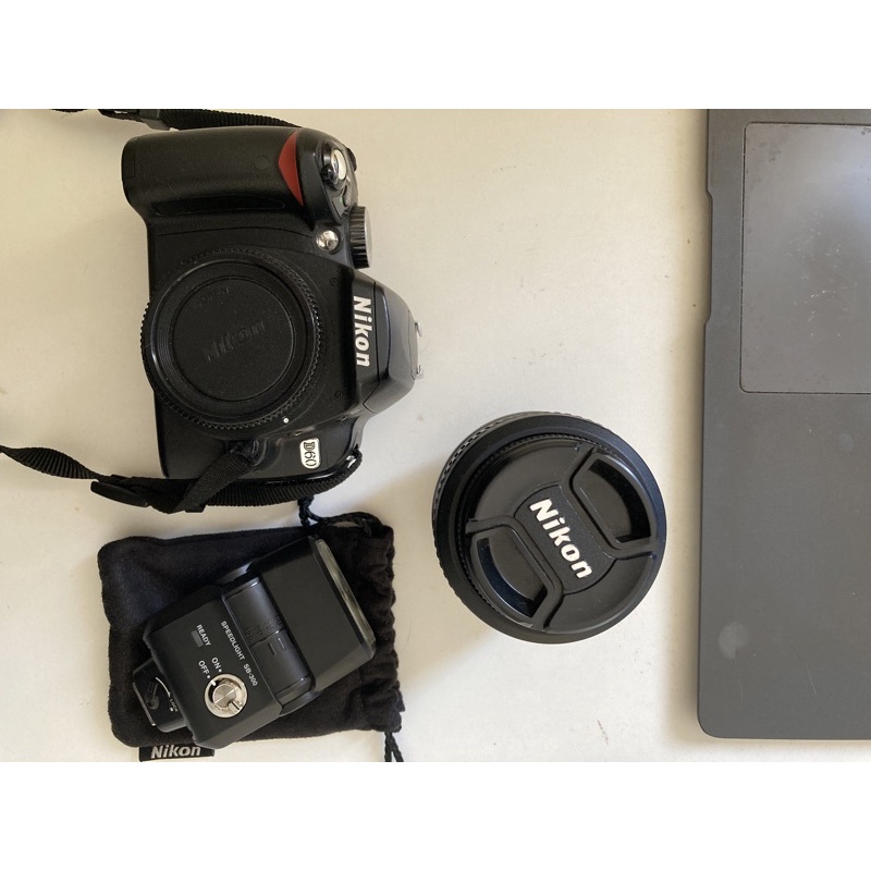 nikon d60 + lente 1855mm + flash original Escorrega o Preço