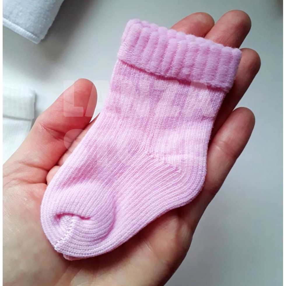 Pacote 03 Pares de Meias Lisa para RN Bebê 0 a 10 Meses Cores Variadas Feminino Masculino