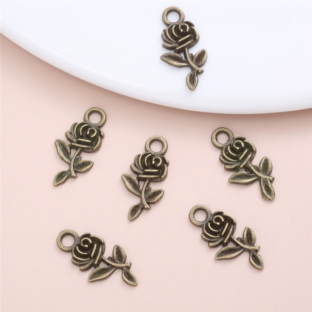 Detalhes do 20pcs Delicados Localização Rosas Charme Acessórios Para A Menina Jóias Personalizadas Fazendo DIY Colar De Pingente