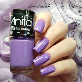 Esmalte Anita Postei e Saí Correndo