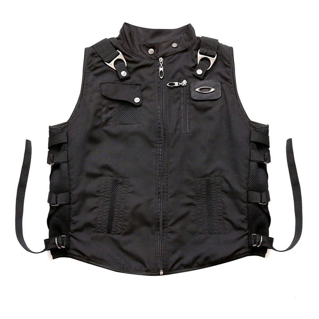 oakley ap vest