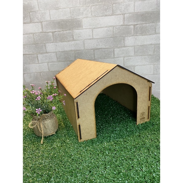 casa cacasinha toca para mini coelho, porquinho da india. super grande de madeira encaixavel.CASA sem base