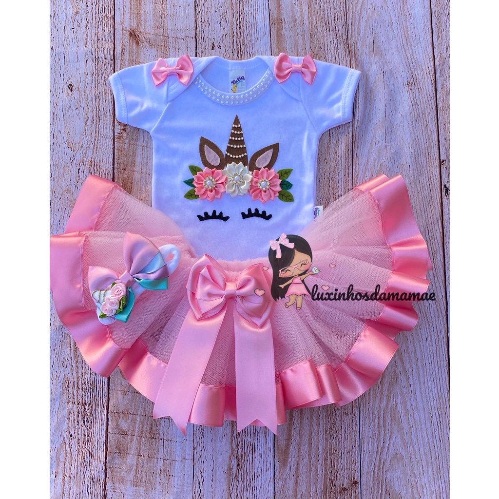 Body Bebê  temático Unicornio Fantasia Mesversario Unicornio