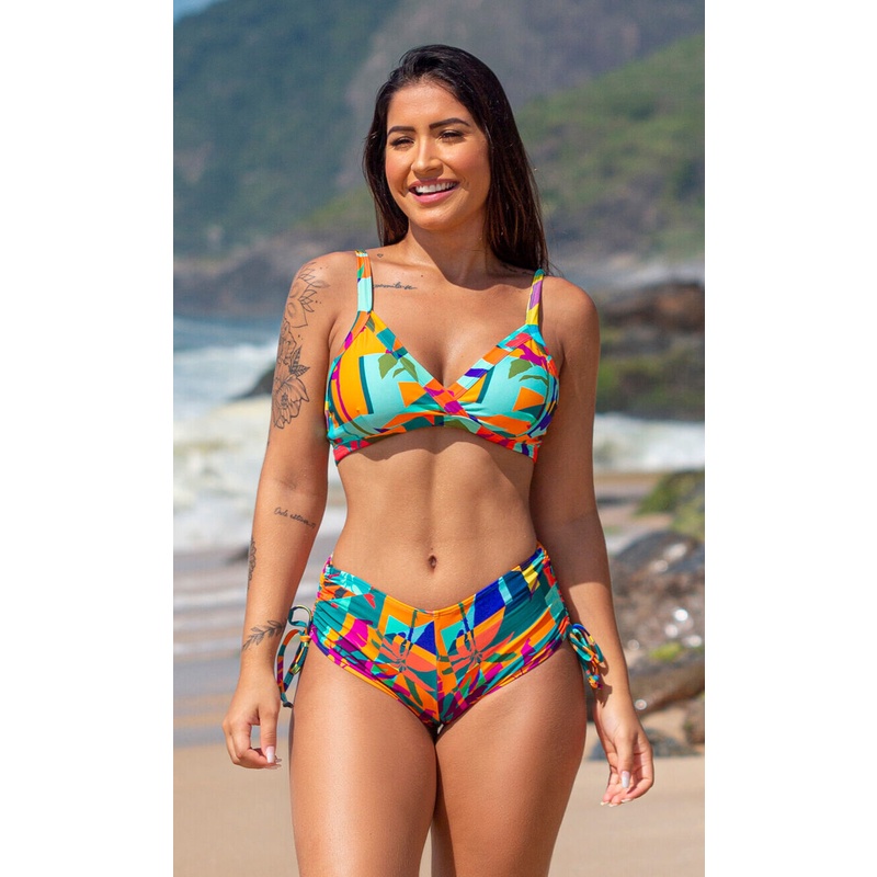Conjunto Biquíni Top Reforçado com Bojo e Calcinha Sunquíni Estampado Tropical, biquíni shortinho, biquíni short