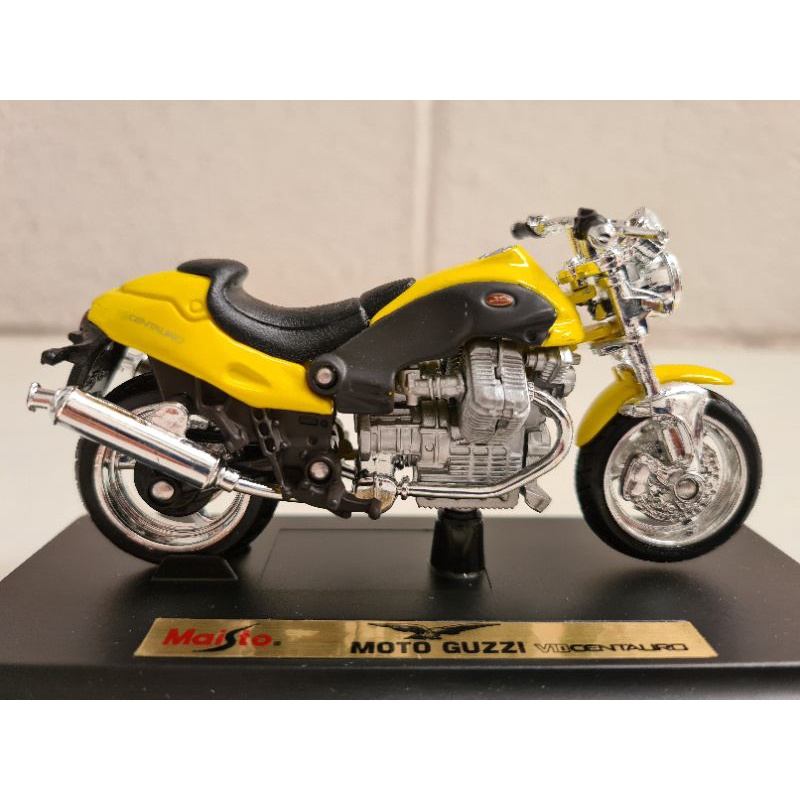 MINIATURA MOTO GUZZI V10 CENTAURO (MAISTO 1:18) RARIDADE