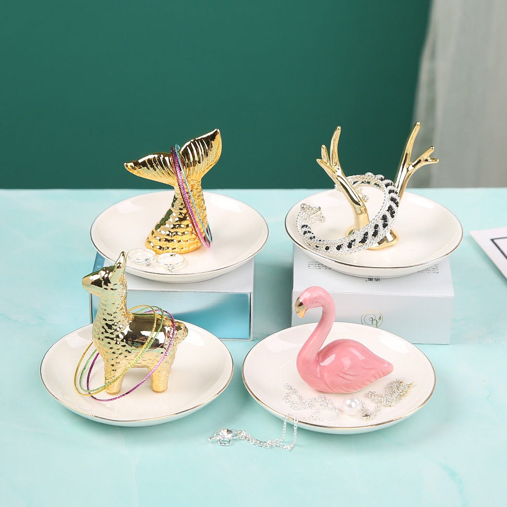 Pratinho Porta Joias Rabo de Sereia em Oferta na Shopee