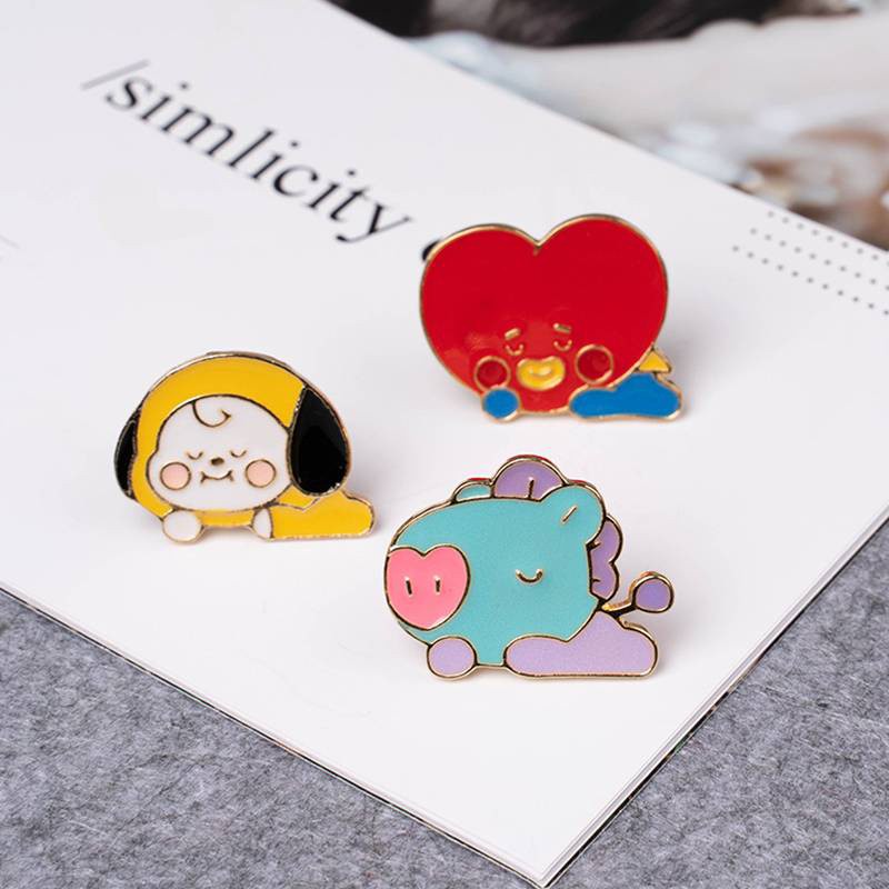 2 Pçs / Conjunto Broches De Metal Desenho Kawaii Kpop Bts Bt21 Para Banquete / Casamento / Broche / Presentes / Chimmy / Cooky / Koya / Mang Rj Shooky Tata em Oferta na Shopee