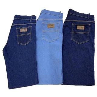 Kit com 3 Calças Jeans Masculina Básica Lycra Ref: 916 (98% Algodão, 02% Elastano.)