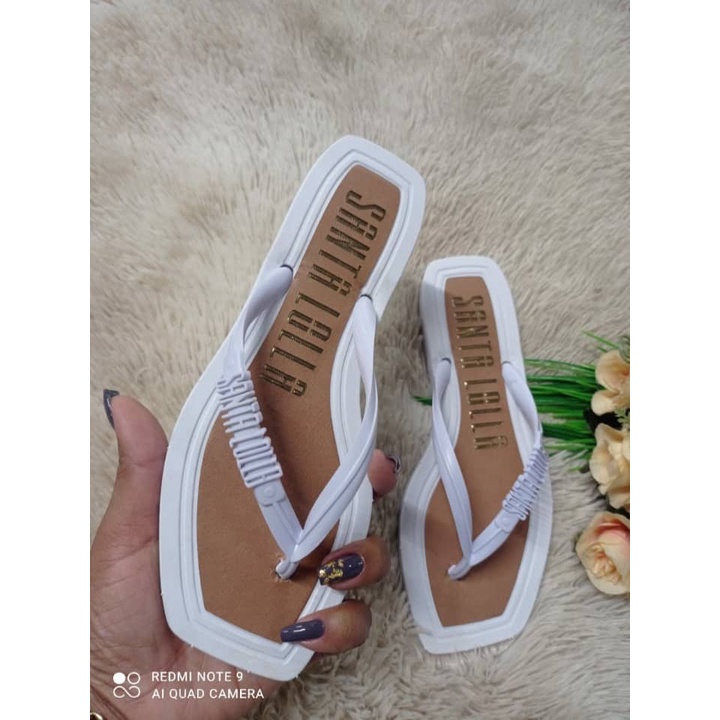 Chinelo Santa Lolla 33/34 | Shopee Brasil