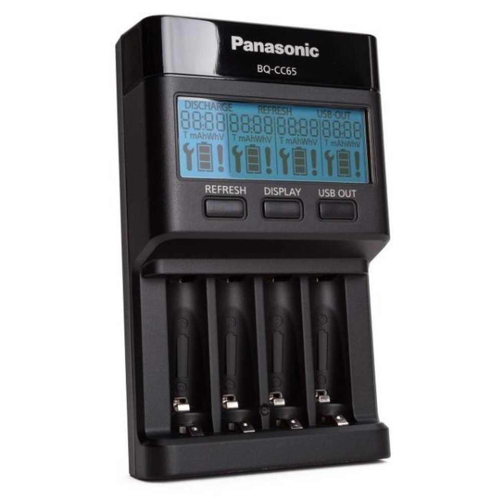 Carregador Profissional Panasonic eneloop Pro BQ-CC65 com DISPLAY LCD REFRESH USB