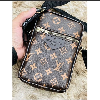 bag shoulder lateral masculina LV