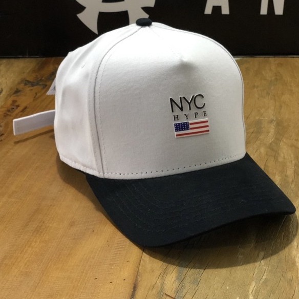 Boné bandeirinha NYC Hype New York City fita, strapback, branco em Oferta na Shopee