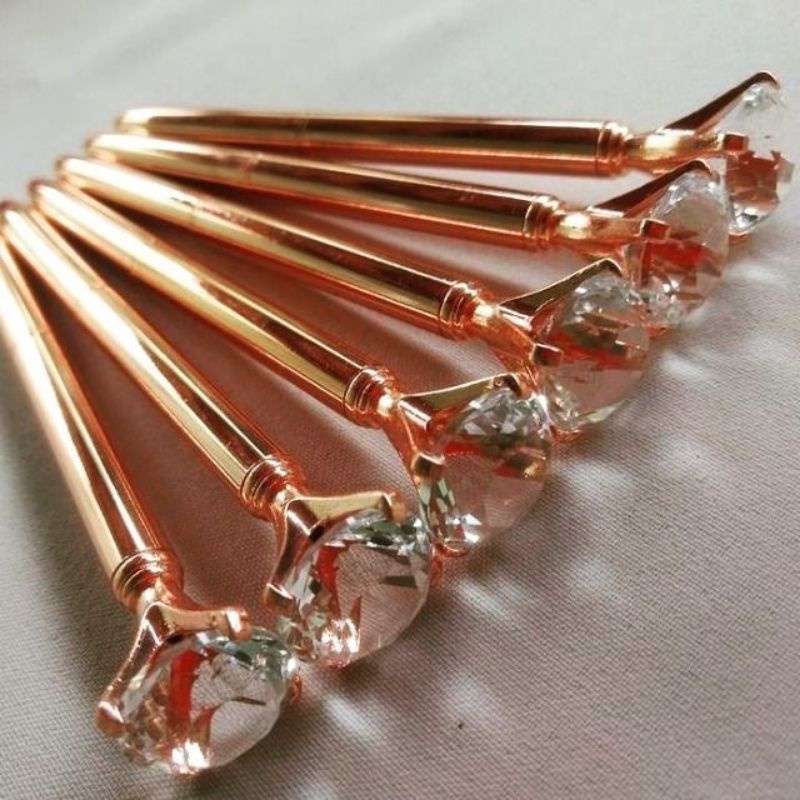 Caneta Cristal Pedra Brilhante Diamante em metal com ponta esferográfica de 1mm caneta do The Masked Singer Brasil em Oferta na Shopee