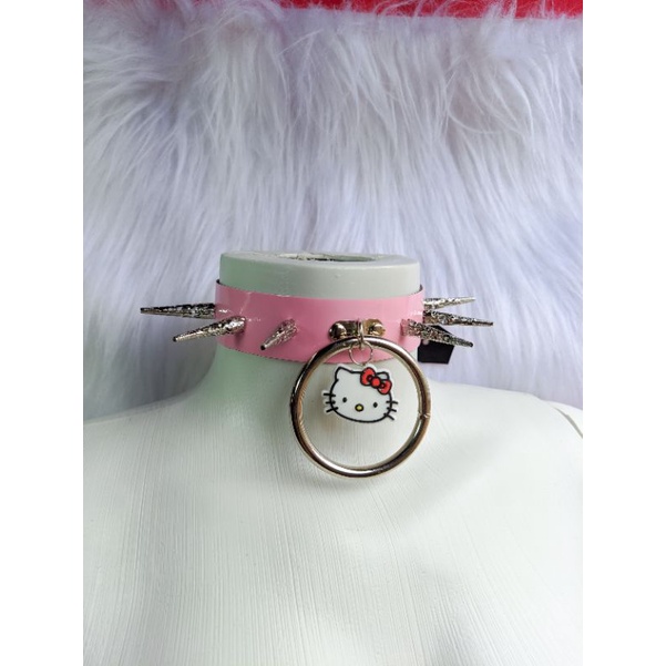 Choker Hello Punk Kitty com tulipas. Choker rosa punk