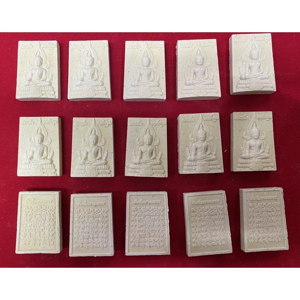 รูปสินค้า พระเครื่อง 1 ถุง 100 องค์ หลากหลายองค์พระ คุณภาพดี