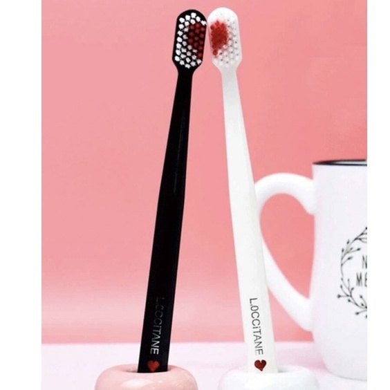 Escova De Dentes Par Casal Coração Preto & Branco Azul e Rosa | Shopee ...