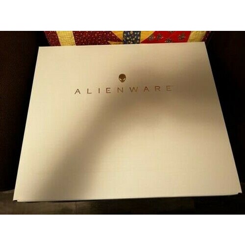 Alienware m17 R3 Gaming Laptop RTX 2070 Super Intel Core i7 1tb SSD ...