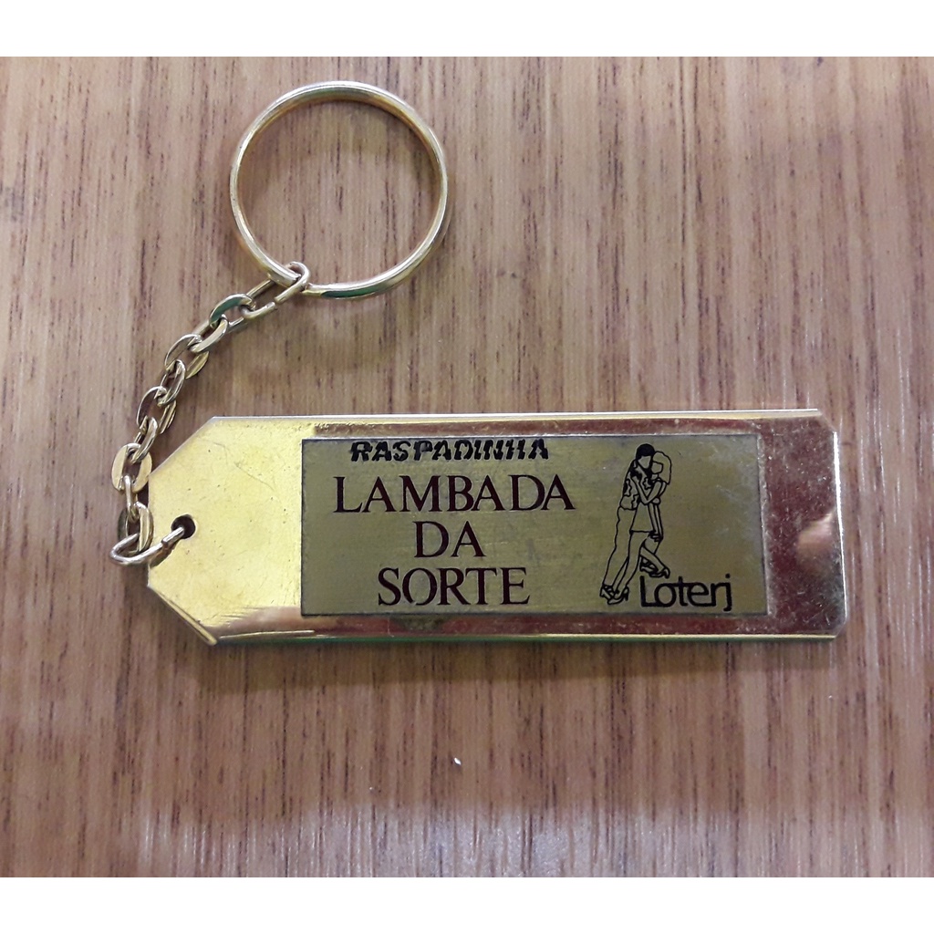 Chaveiro Antigo  Usado Metal Dourado Raspadinha Lambada Da Sorte Loterj Prêmios Loteria Bilhete Resultado Ganhador Jogo