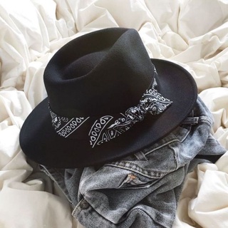 Chapéu Fedora Preto com Bandana Lenço Tradicional