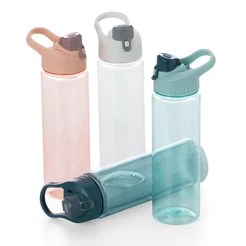 Squeeze plástico 700ml com alça para transporte