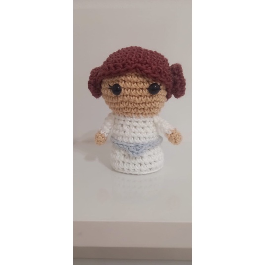 Princesa Leia Star Wars amigurumi- crochê amigurumi