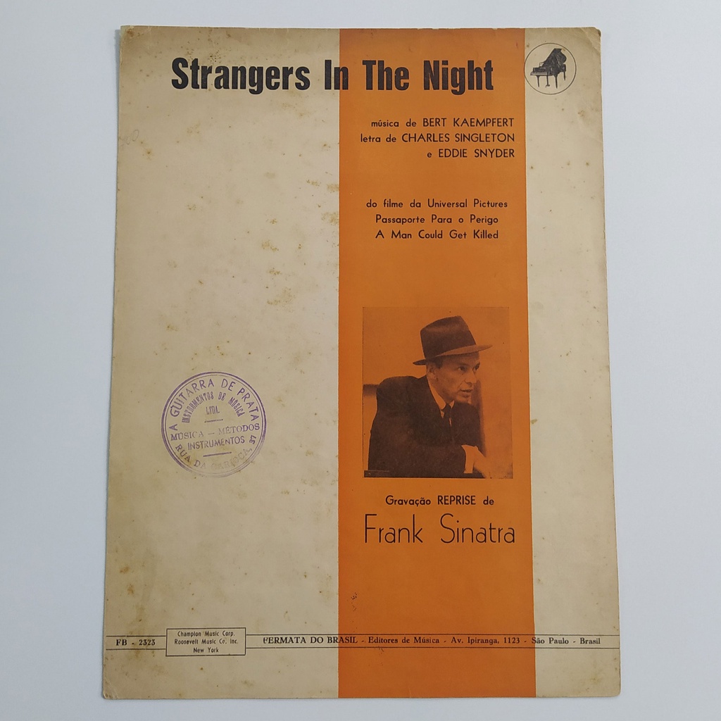 Partitura para piano Fank Sinatra - Strangers in The Night