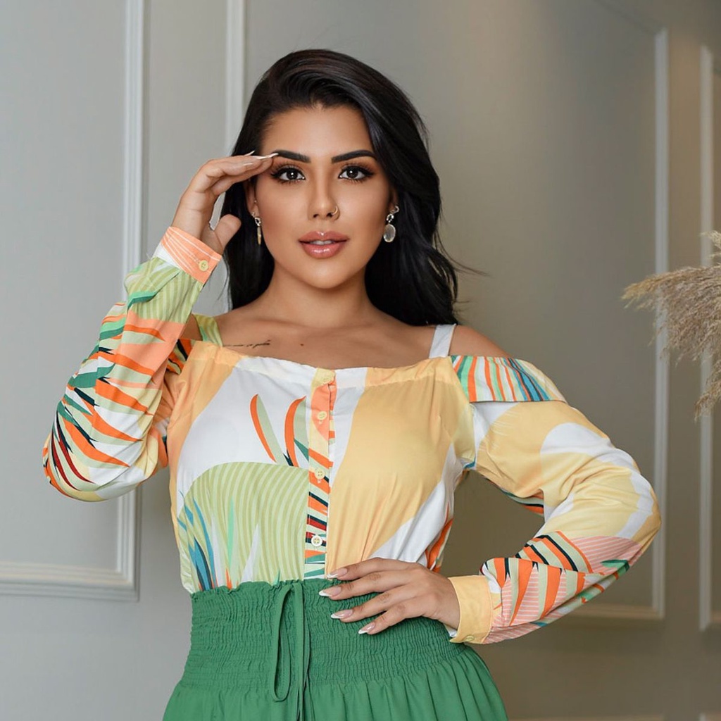 Blusa Em Crepe Sedinha Alça e Manga Longa Estampada Moda Evangélica e Executiva