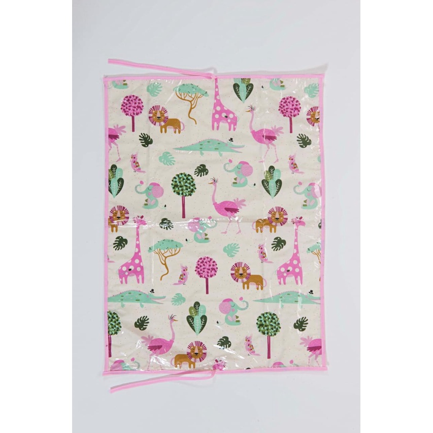 Trocador para Carregar na Bolsa de Bebe Menina Estampa Safari Rosa Bichinhos Floresta Plastificado Dupla Face Pratico facil