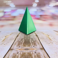 8 caixa cone pirâmide lembrancinha festas doces cores e temas VERDE BANDEIRA 77.7