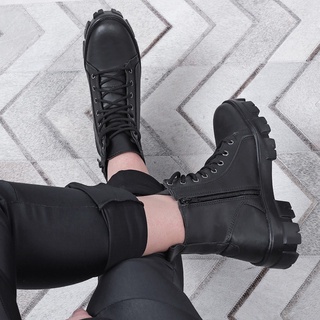 Bota Coturno Feminino Salto Baixo Conforto Sola Tratorada Blogueira