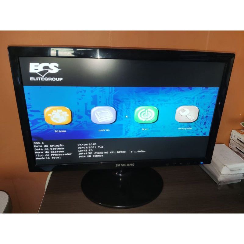 samsung monitor 2012