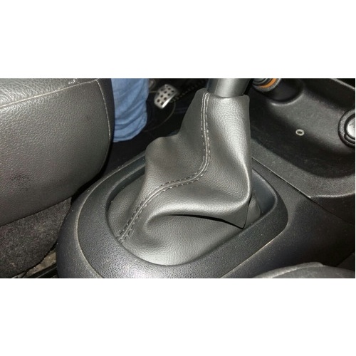 Coifa Câmbio Para Citroen Aircross ( Sem Molduras )