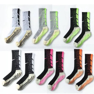 Meia Masculina Esportiva De Borracha Antiderrapante Cano Médio