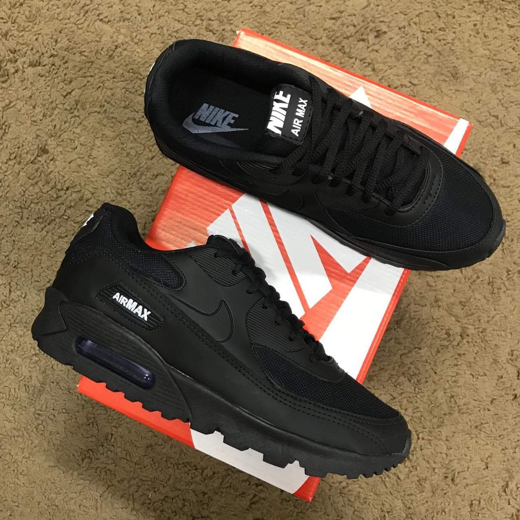 air max 90 preto e laranja