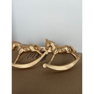 Prendedor Mosquiteiro ou Cortina  cavalinho Dourado em Oferta na Shopee