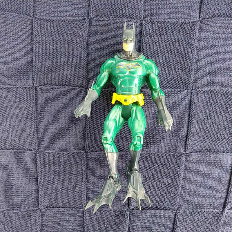 Batman Verde Anfíbio Aquático Lindo Boneco 17cm | Shopee Brasil