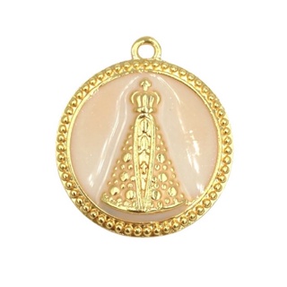 05 Pingentes Nsa Aparecida c/ Resina Bege Pérola em Oferta na Shopee