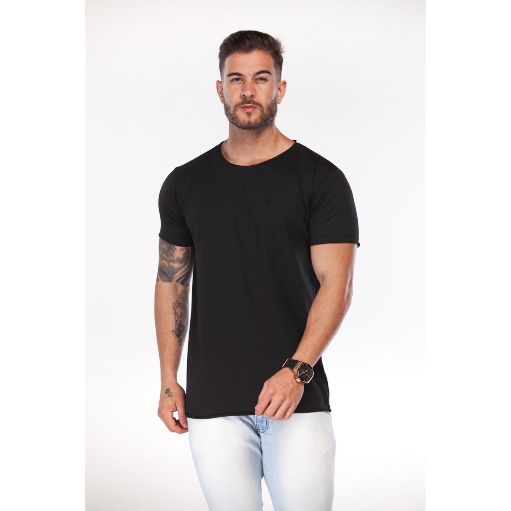 Camisa Camiseta Gola Canoa Preta