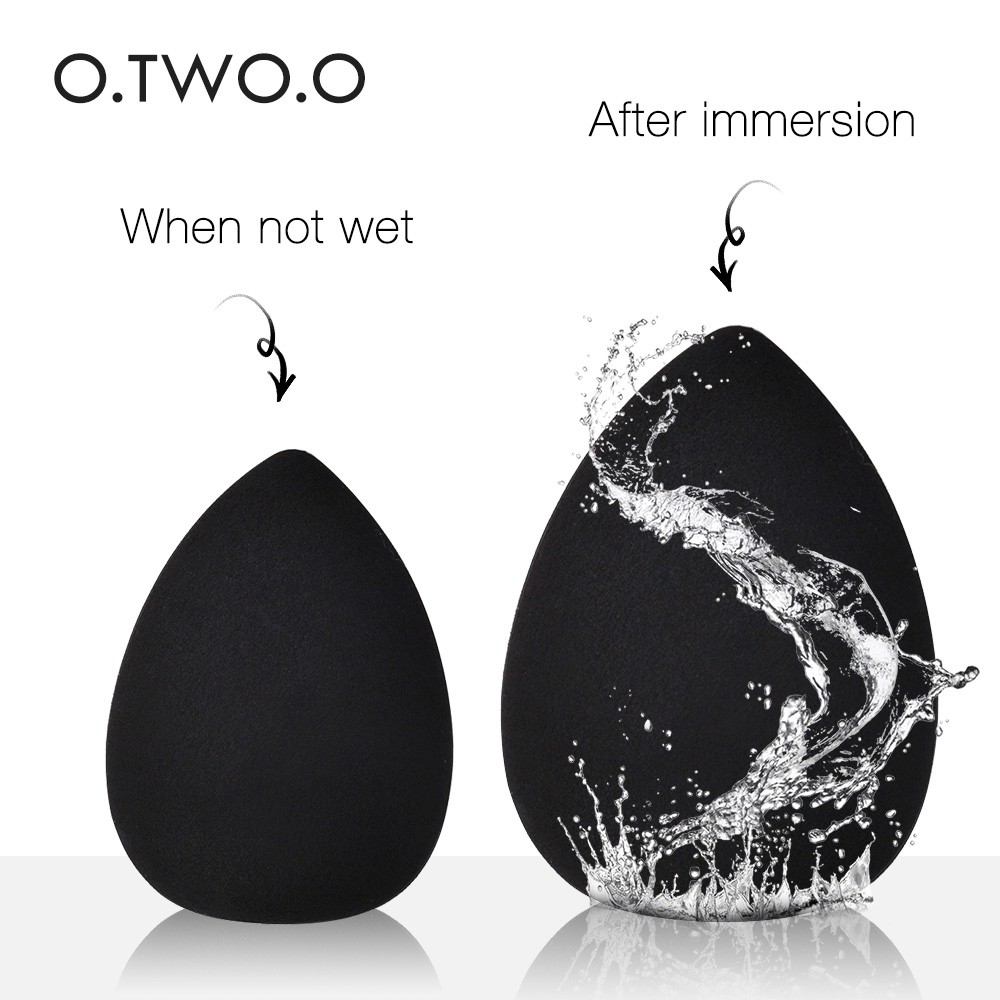 O.TWO.O Sponge Dry/Wet Puff With Bag Makeup Foundation 1 Pcs