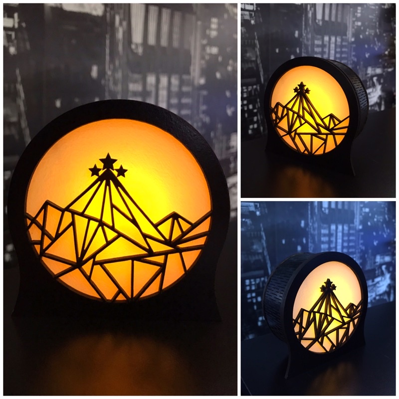 Luminária Geek de mesa Acotar em Oferta na Shopee