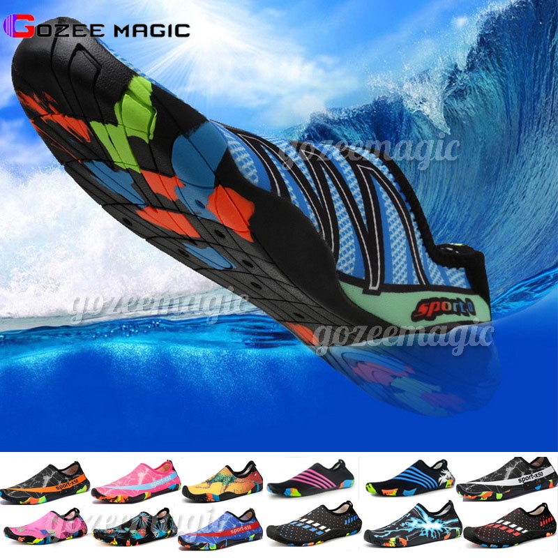 Quick Dry Água Sapatos de praia 2022 SAPATILHA Yoga Aquática Jet-ski Pescaria Mergulho Esportes Aquaticos Pesca exterior Sandália Homens Mulheres Amantes Natação Pantai Descalços De Praia Kasut Chinelos Macios