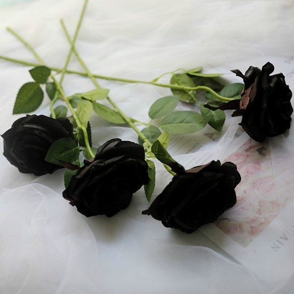 5Pcs Artificial Black Rose Flower | Shopee Brasil