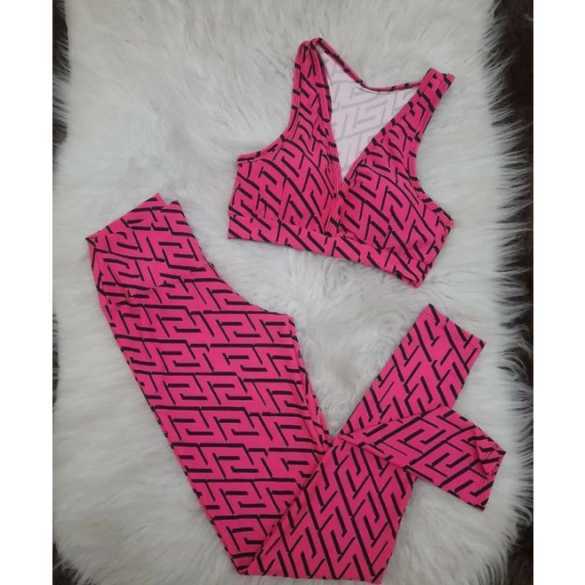 Conjunto fitness academia calça e top estampado